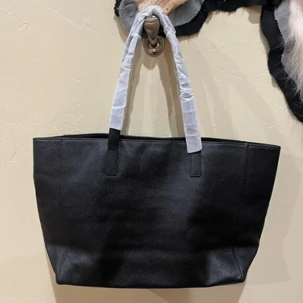 M.I.L.A. Luxury‎ Leather Tote Bag Black Quiet Luxury Career Minimalist Capsule
